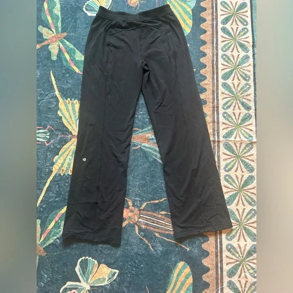 Lululemon Cottony-Soft Luon Pants – Size M – High Rise - SOLD OUT ON WEBSITE - Picture 7 of 7